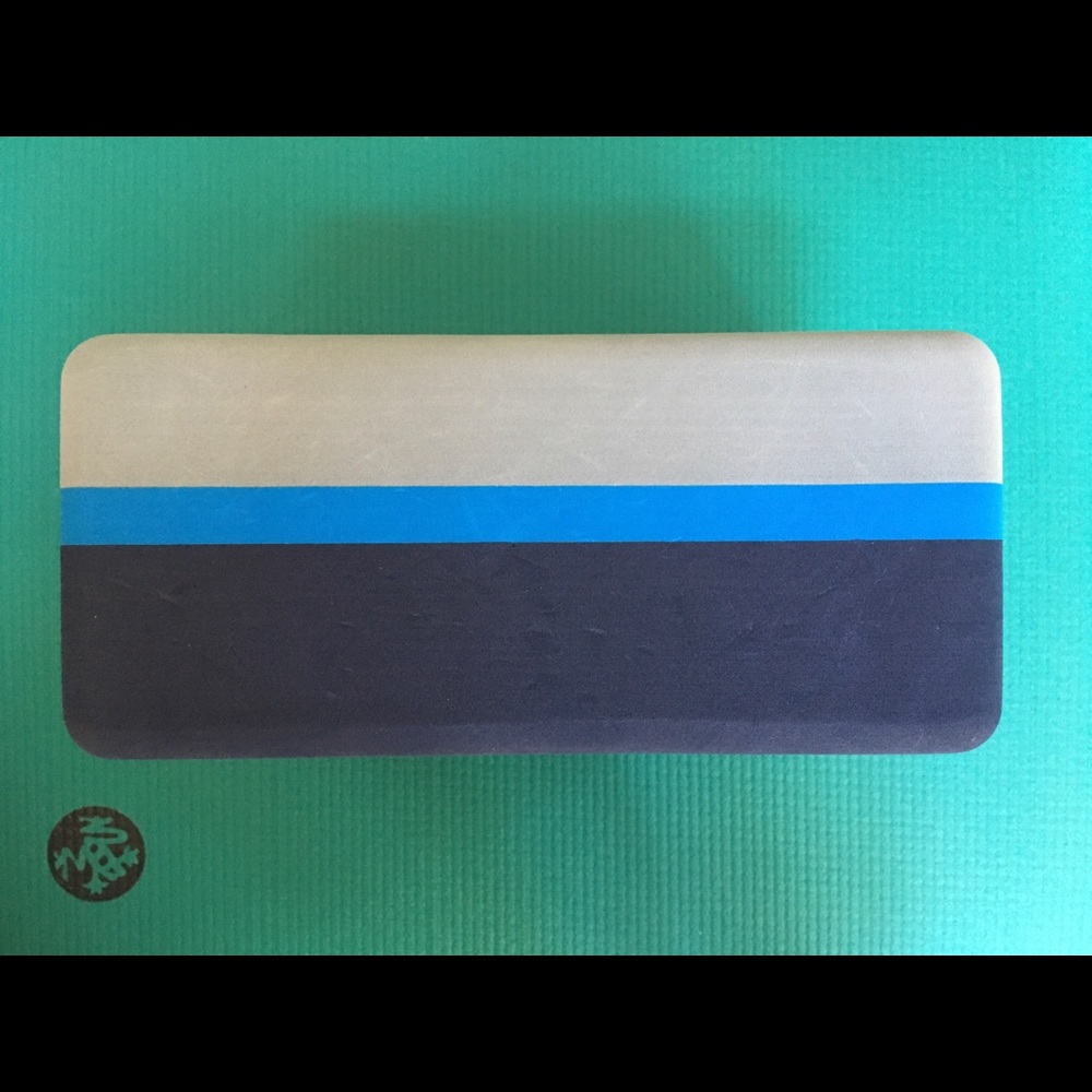 Manduka Recycled Foam Block - Picture 2 of 3